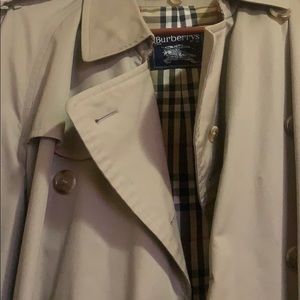 Burberry Trench coat